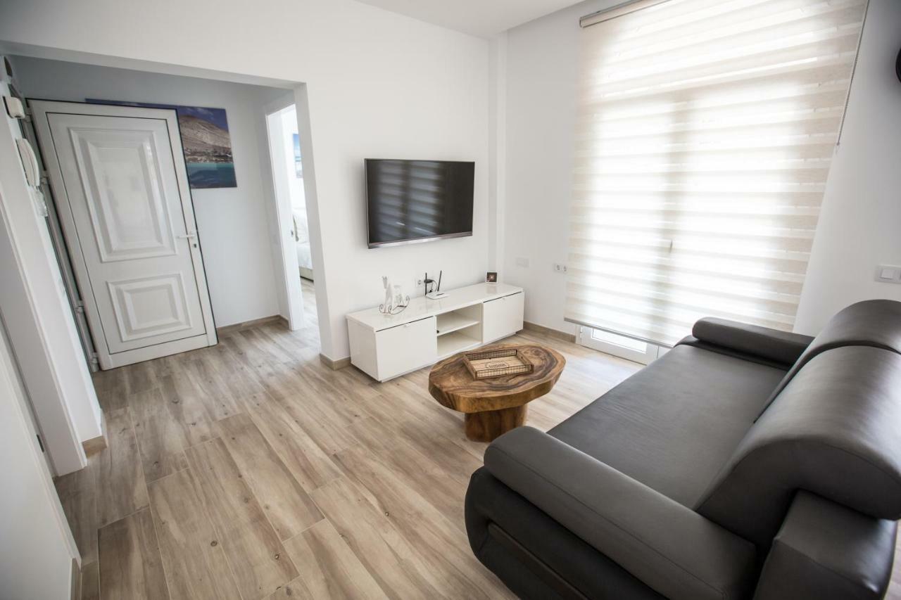 Villa Jandia Modern New Apartment Morro Jable Private Heated Pool Big Terrace And Parking エクステリア 写真